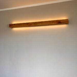 Liniowa lampa ścienna dębowa - obrazek 11